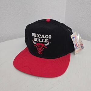 NBA Licensed Chicago Bulls Basketball Vintage 90s Snapback Hat NWT **Flawed